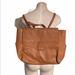Tutilo New York Backpack Brown Flap Front